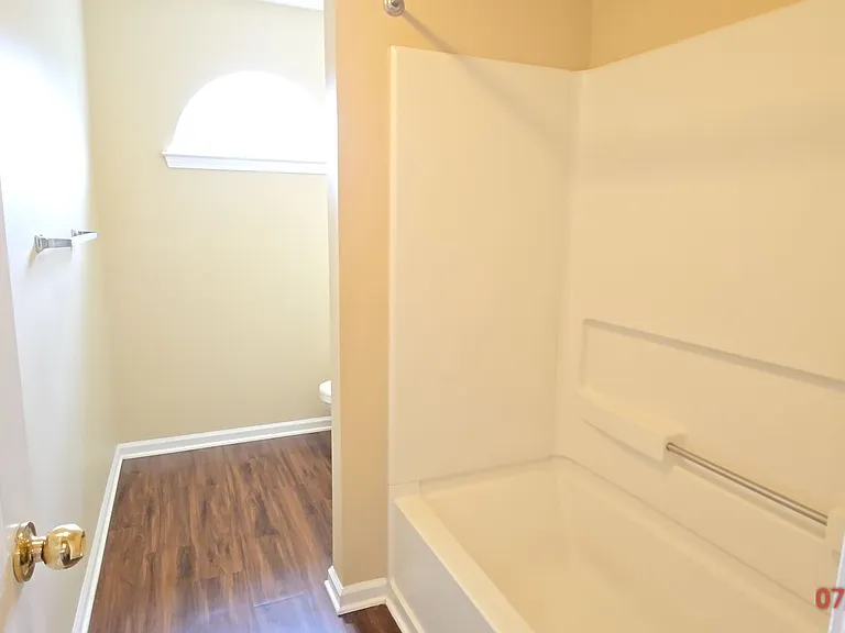 308 J C Ct — Photo 11