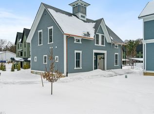 182 Excelsior Ave #5, Saratoga Springs, NY 12866