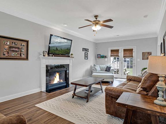 4th image of 2640 Silent Springs Ln