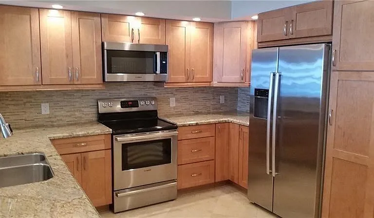 3900 Galt Ocean Dr #1004 — Photo 11