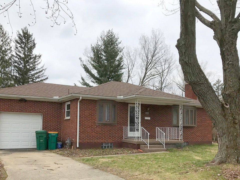 1st image of 3676 Woodman Dr