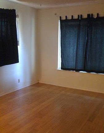 4th image of 1350 Turrett Dr
