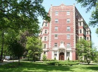 13901 Shaker Blvd APT 2B, Cleveland, OH 44120