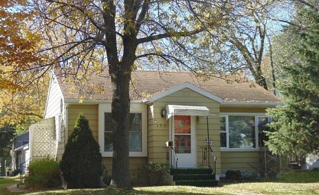 1st image of 135 30th Ave N