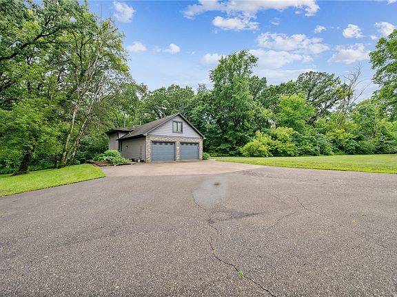 4th image of W10399 County Road M