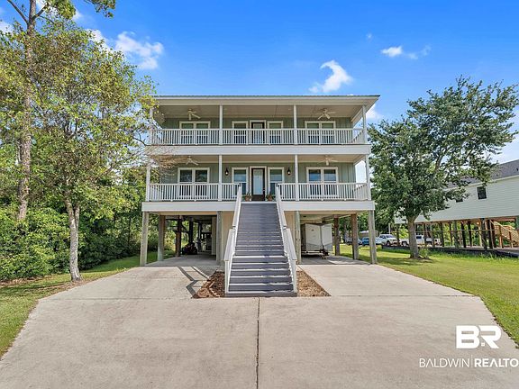 2nd image of 5 Claudette Cir