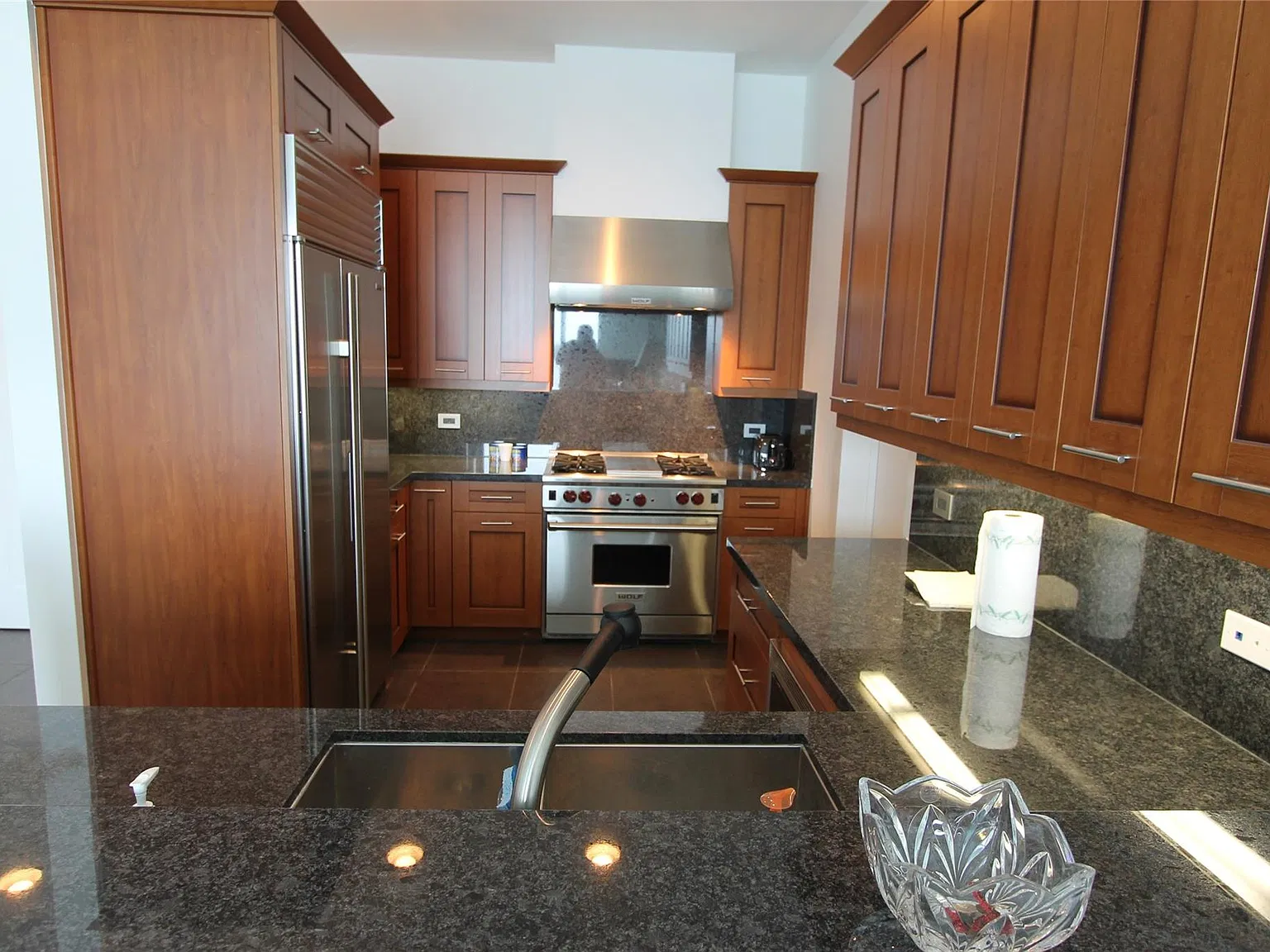 2 bed, 2.0 bath, 1278 sqft, $3,000 — Photo 3