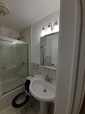 Rented by Charles Coutinho LLC | media 22