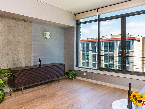 5th image of 1111 S Grand Ave APT 816