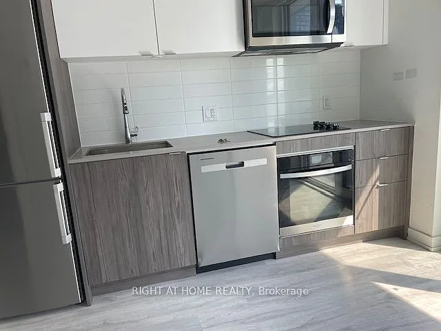 100 Dalhousie St #1705 — Photo 8