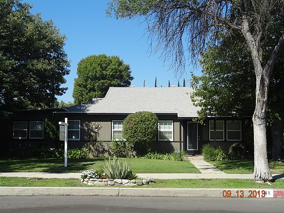 5th image of 8141 Encino Ave