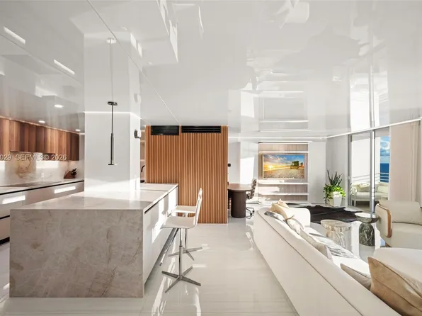 5555 Collins Ave, Miami Beach, FL