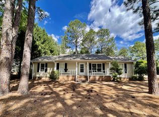 5 Winchester Rd, Pinehurst, NC 28374