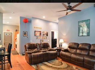 2427 N Racine Ave #1155, Chicago, IL 60614