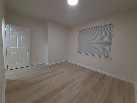 5th image of 2528 Robert Trent Jones Dr APT 1617