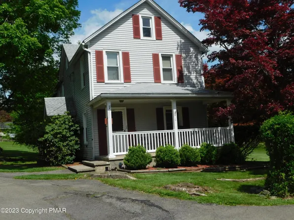 60 Warren St, East Stroudsburg, PA 18301