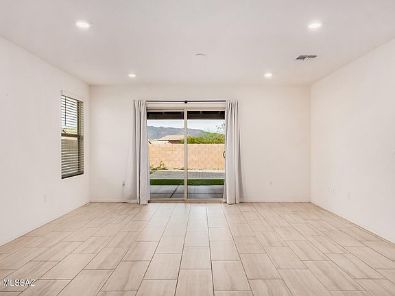 4th image of 4433 S Sunrise Bluff Way