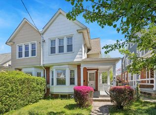 1037 Rees Ave, Bryn Mawr, PA 19010