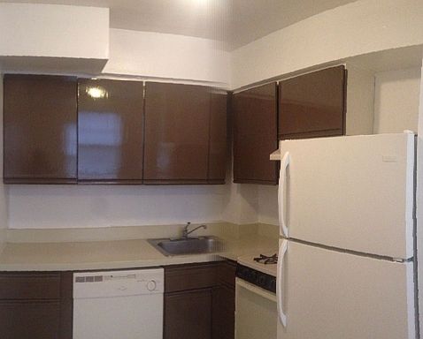 4th image of 5050 Wynnefield Ave APT 310