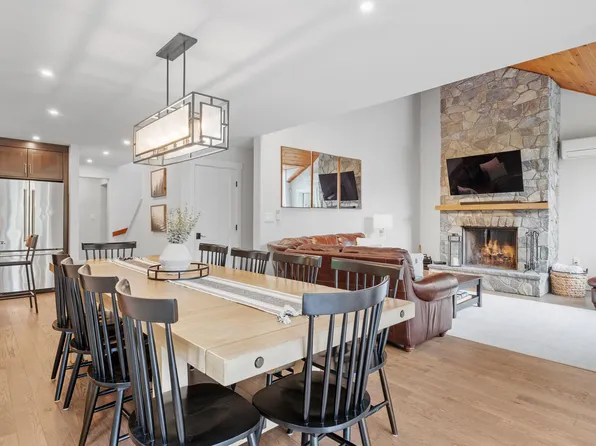 156 Black Mountain Road, Lincoln, NH 03251