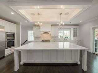 380 The Fenway, River Edge, NJ 07661