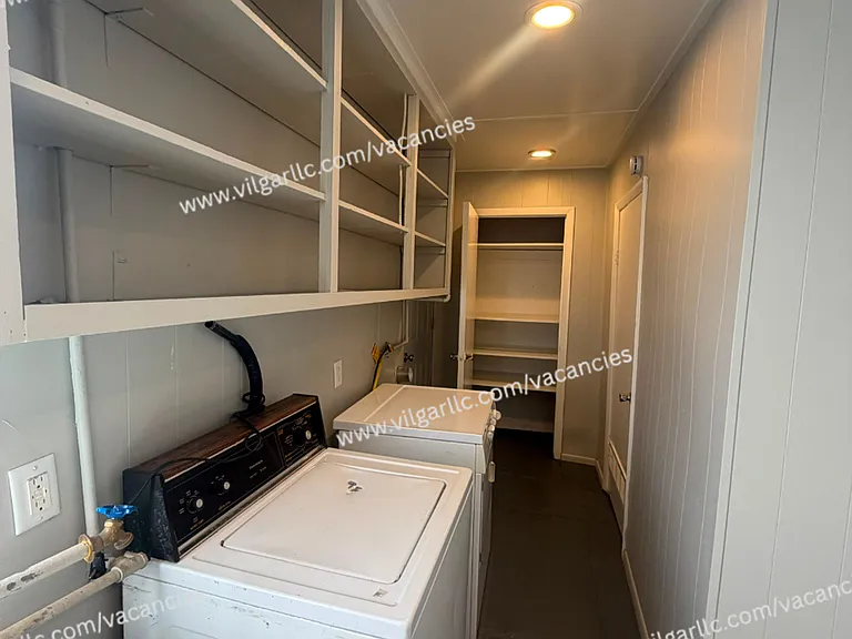 5060 Georgia St — Photo 15