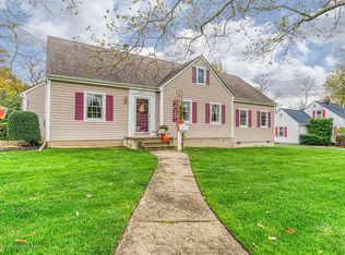 633 Holmdel Rd, Hazlet, NJ 07730