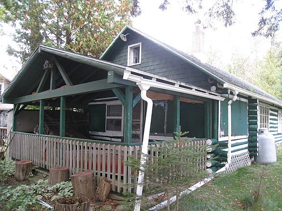 3rd image of 5595 Clark Lake Dr