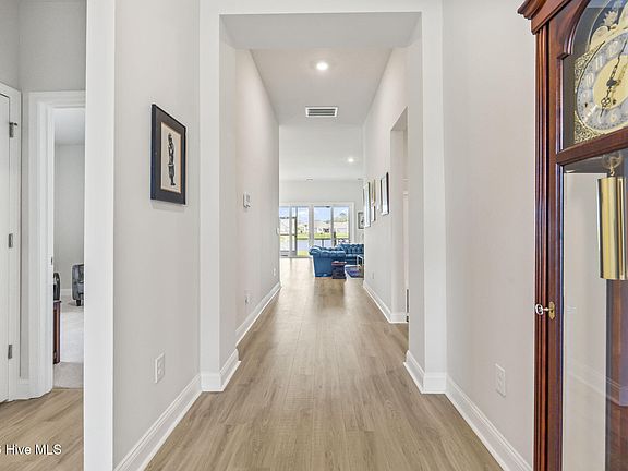 4th image of 209 Kendrick Street