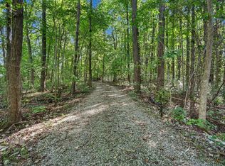 7090 Nichols Ln, Johnstown, OH 43031
