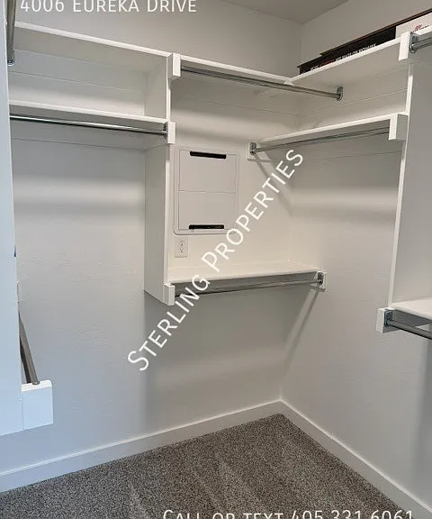 4006 Eureka Dr — Photo 35