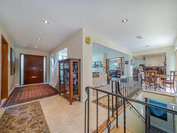 3rd image of 2244 W 32nd Ave