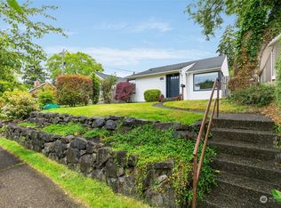 7906 20th Ave SW, Seattle, WA 98106