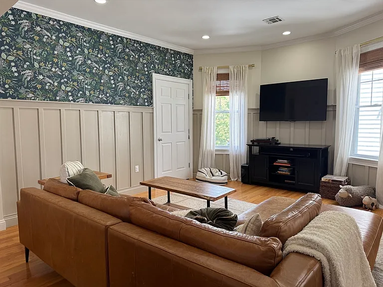 4 Maryland St #2 — Photo 2