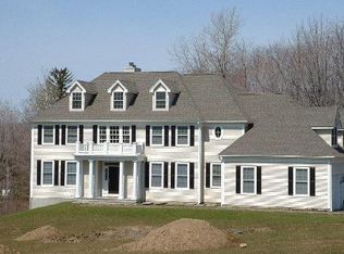 7 Meadow Rdg, New Fairfield, CT 06812