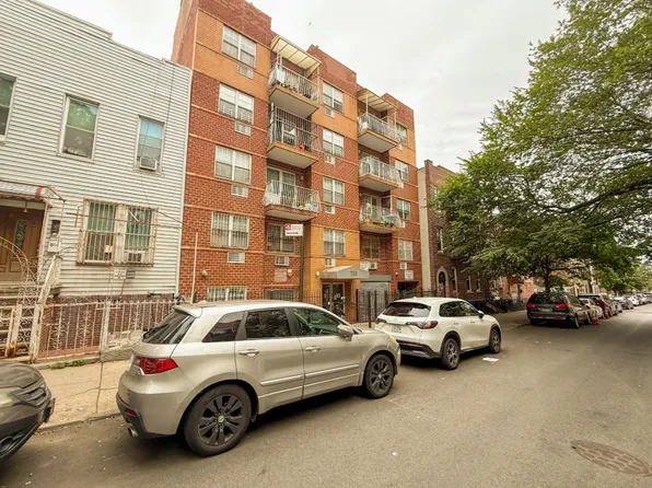 755 40th Street 3A image 24 of 24