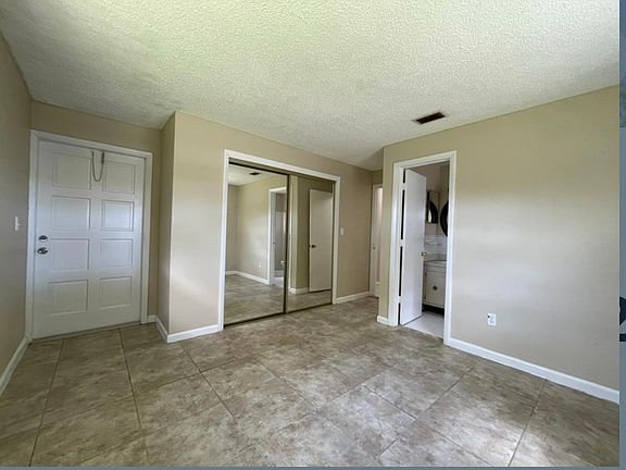 5th image of 4671 SW 66th Ave APT 2