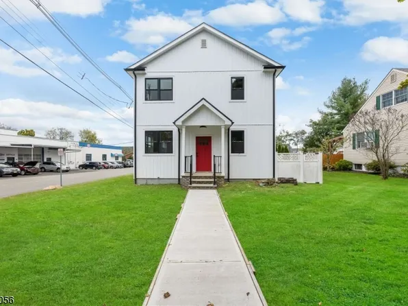 102 Miller St, Hackettstown Town, NJ 07840