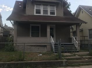 1307 SW 11th St, Topeka, KS 66604