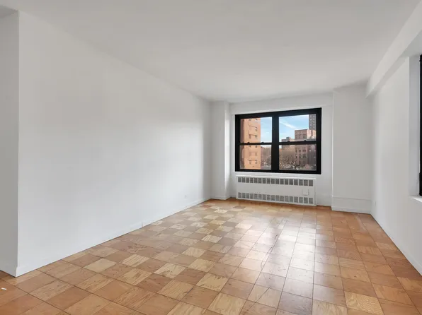 417 Grand Street image 1 of 9