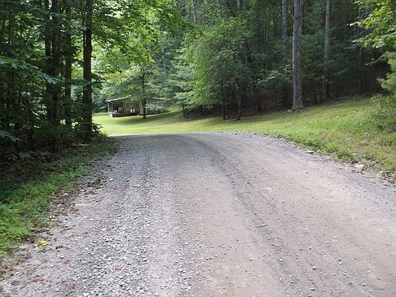 2nd image of 4480 Old Bridle Creek Dr