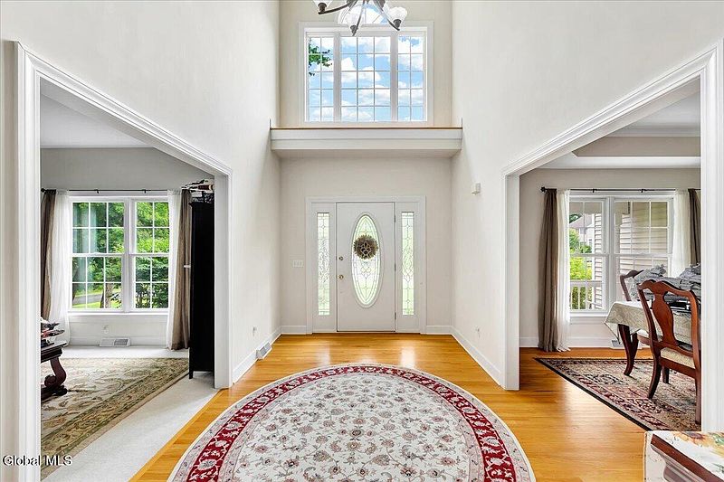 2nd image of 2 Brookhaven Lane