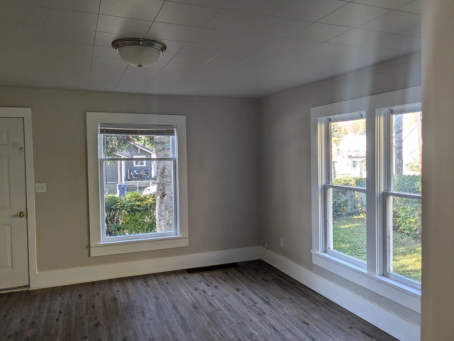 2 bed, 1926 sqft, $1,800 — Photo 3