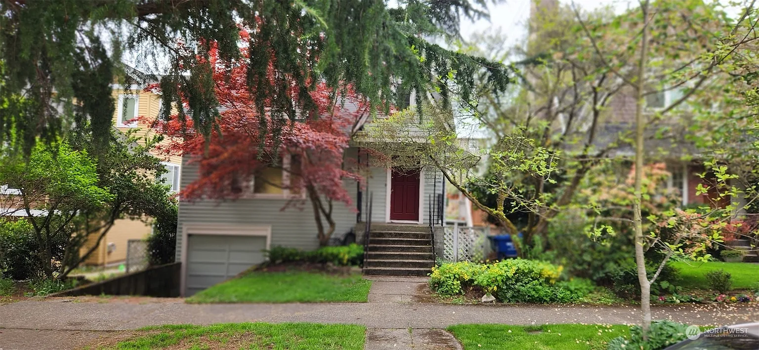 8033 Sunnyside Avenue N photo 1