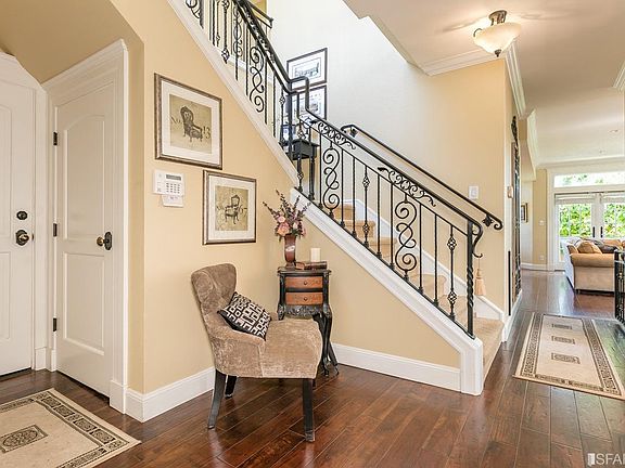 5th image of 2465 Lexington Way
