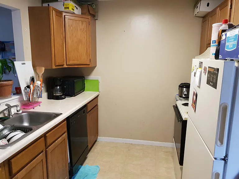 204 Nikki Way — Photo 3