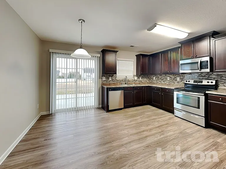 13730 Elsie Caldwell Ln — Photo 6