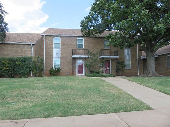 2nd image of 3030 Barrywood Dr