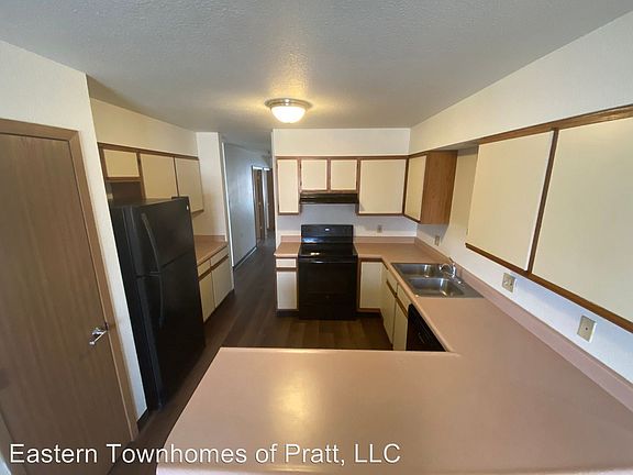 5th image of 1500 E 6th St APT 18