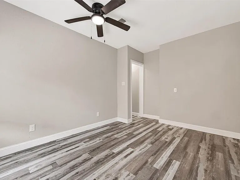 1511 Scharpe St #2 — Photo 11